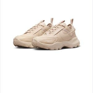 Nike TC7900 Sneakers Sanddrift/Sail